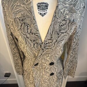 Elegant Paisley Blazer